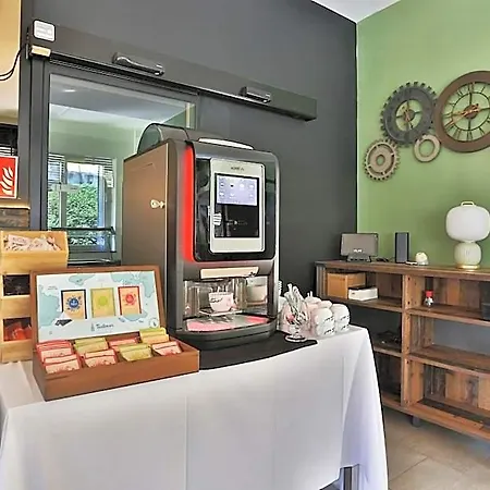 Hotel L'ermitage 3*